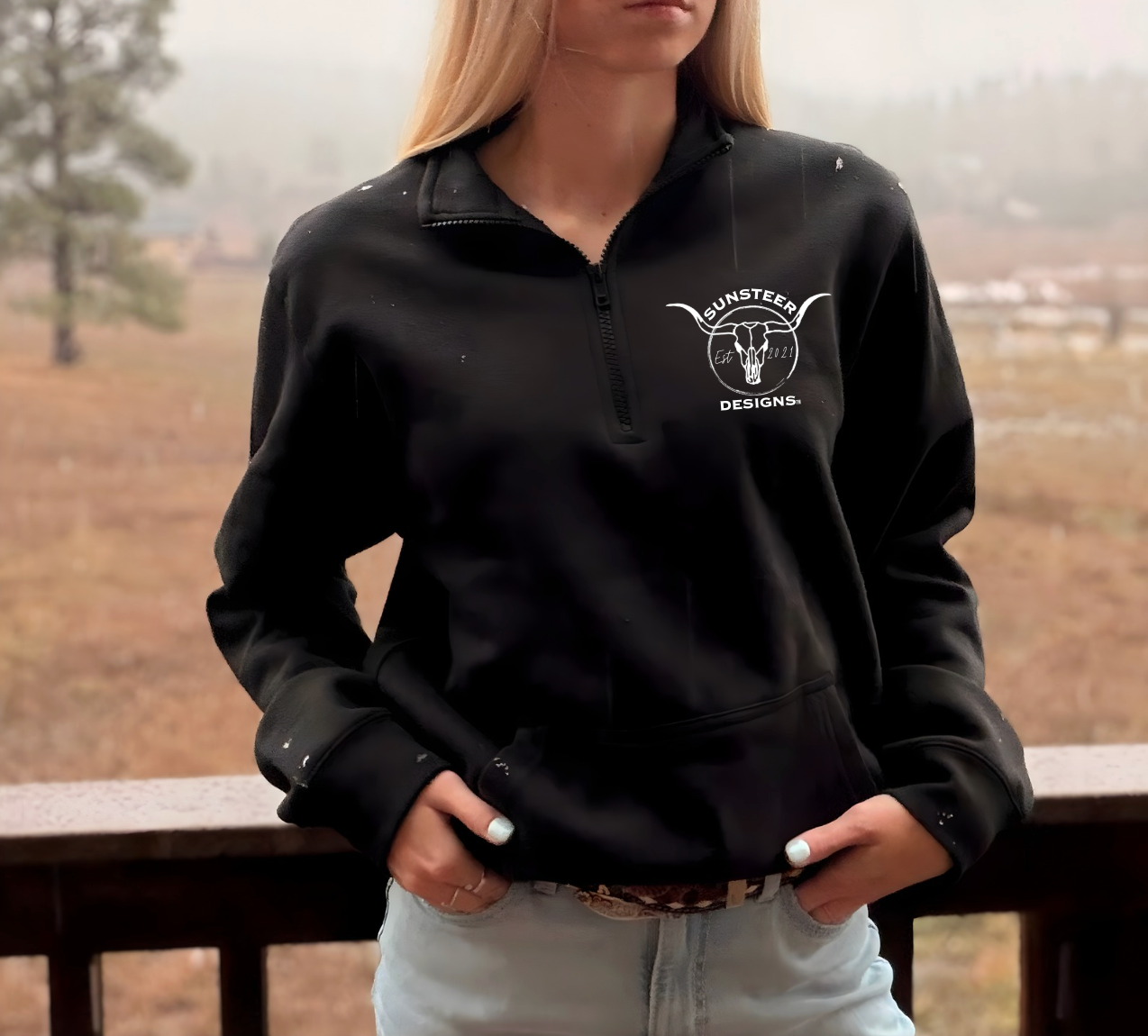 SSD Brand 1/4 Zip - Black